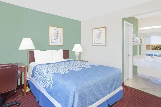 غرفة بسرير كوين، Days Inn By Wyndham Lost Hills 10/10