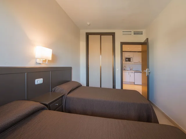 شقة بأربعة أسرّة بشرفة بغرفتي نوم مع أريكة، Fuengirola Beach Aparthotel 7/10