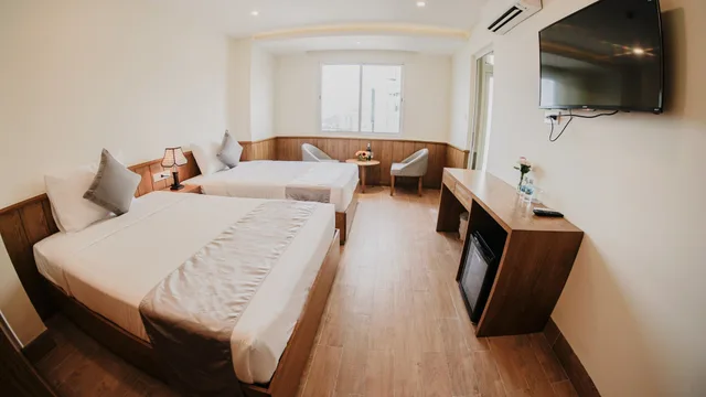 غرفة سوبيريور بسريرين منفصلين بإطلالة على المدينة، Quang Vinh Hotel 6/10