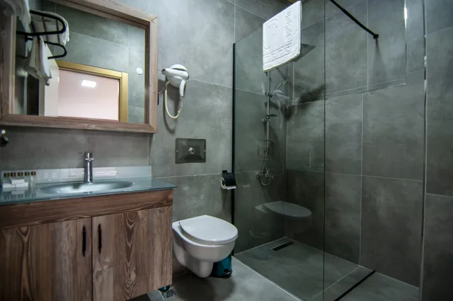 غرفة قياسية رباعية، Vali Konak Hotel 2/2