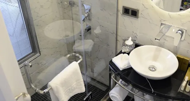 Standard, Queen Bed, Berjer Boutique Hotel 3/3