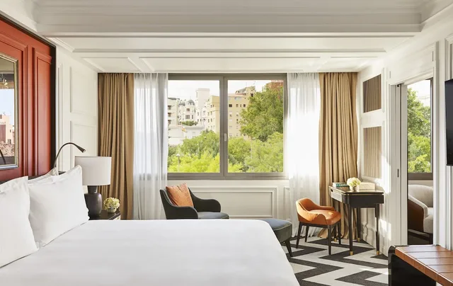 House, King Bed، Rosewood Villa Magna 2/4