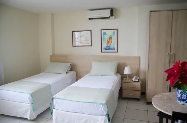 Standard, Twin Beds, Street View، Pousada Colonial Chile 2/5