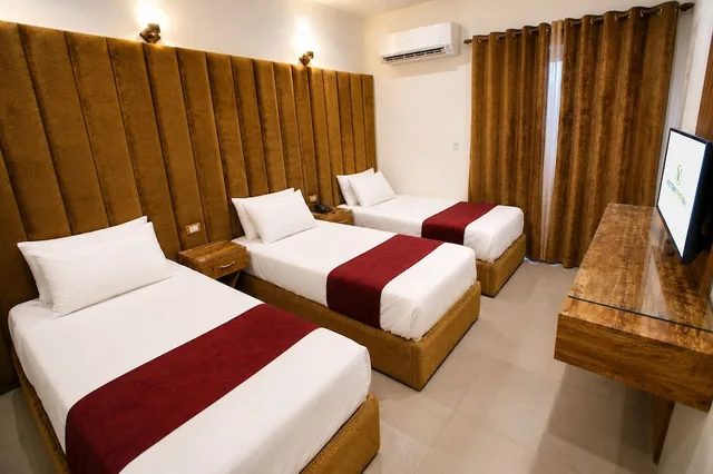 غرفة سوبيريور ثلاثية بثلاثة أسرّة بإطلالة على المدينة، Valencia Hotel 9/10