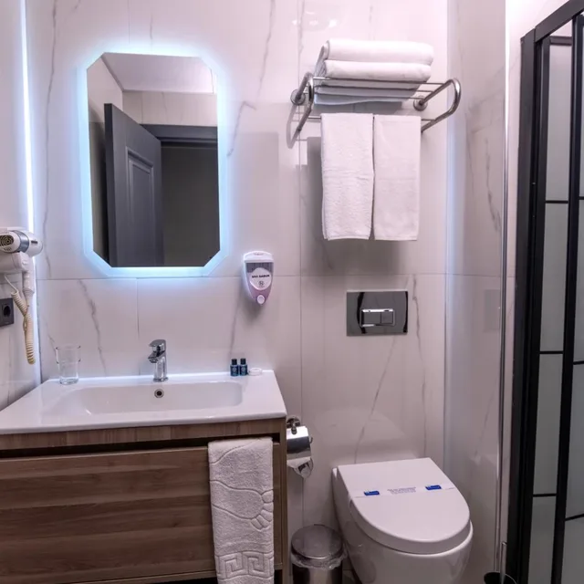غرفة قياسية بسرير مزدوج، The Omiya Hotel 8/9