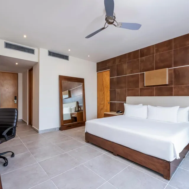 Beach, Standard، Krystal Urban Cancun 4/8