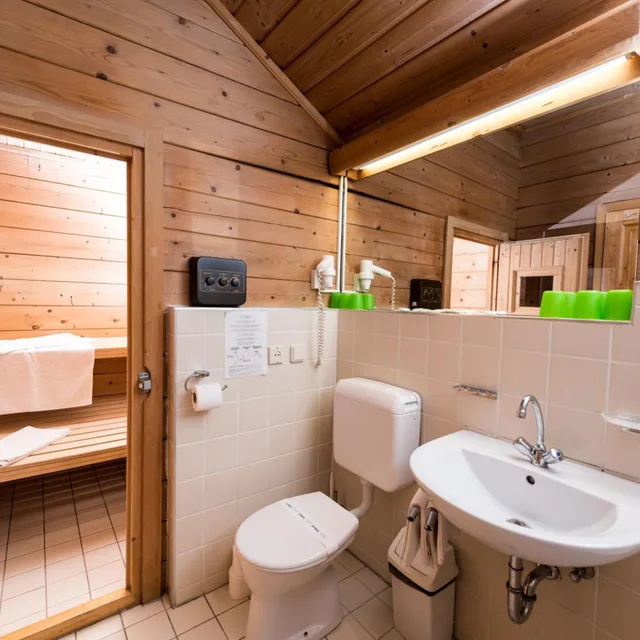 1 Bedroom, Chalet, Sauna، Petnehazy Aparthotel 3/5