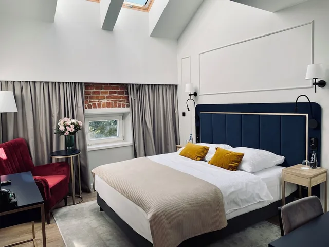 Standard, Double Bed, Hotel Golden Queen 4/10