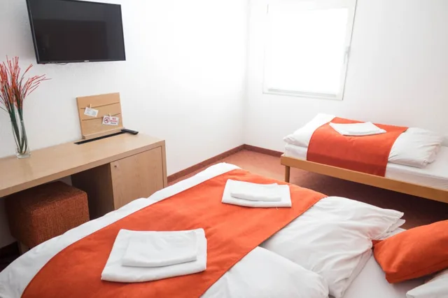 Standard, Twin Beds, Motel Deny 6/10