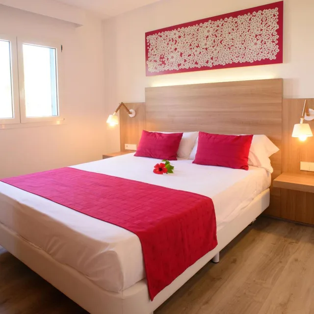 Junior Suite, Garden View, Cala Llenya Resort Ibiza Formerly Ola Club Cala Llenya 2/6