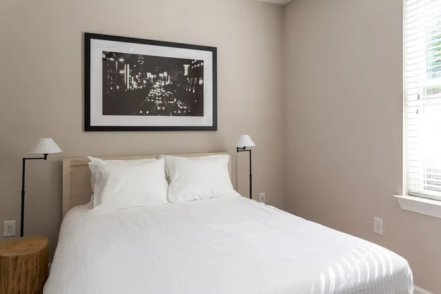2 Bedrooms, Superior, Apartment, King and Queen Bed, Sofa, Pool Access، Kasa FreeMoreWest Charlotte 1/5