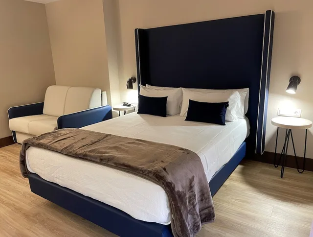 Room, Double Bed, Maria Cristina Hotel 4/5