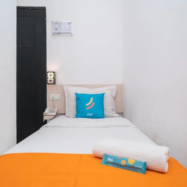 غرفة مفردة، Sans Hotel FiFFa Premiere Malang 1/10