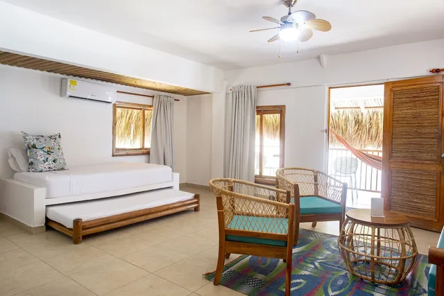 Superior, Bungalow, Double and Twin Beds, ISLA DEL SOL 2/10