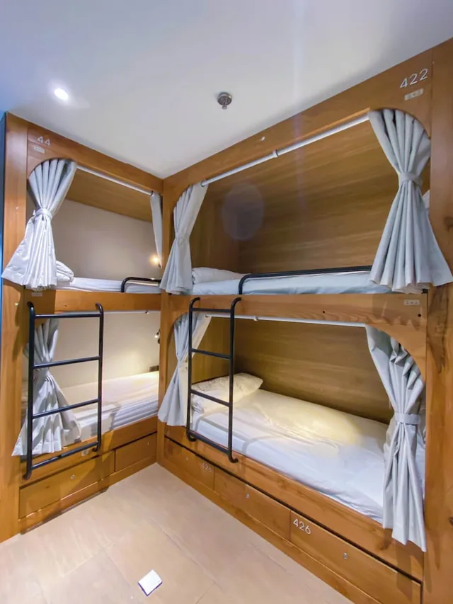 Mixed Dorm, Family, Twin Beds, 2 Bunk Beds, Seahorse Signature Danang Hotel by Haviland 3/4