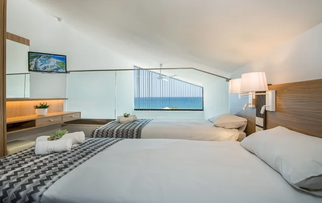 Maisonette, Double and Twin Beds, Sea View، Kiani Beach Resort 6/9