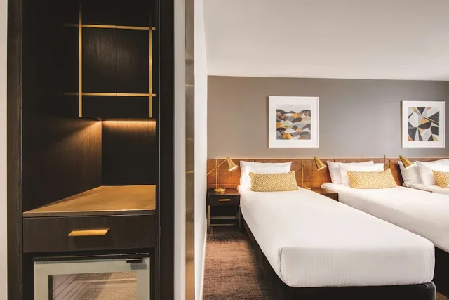 غرفة رباعية بأربعة أسرّة، Vibe Hotel Sydney 3/4