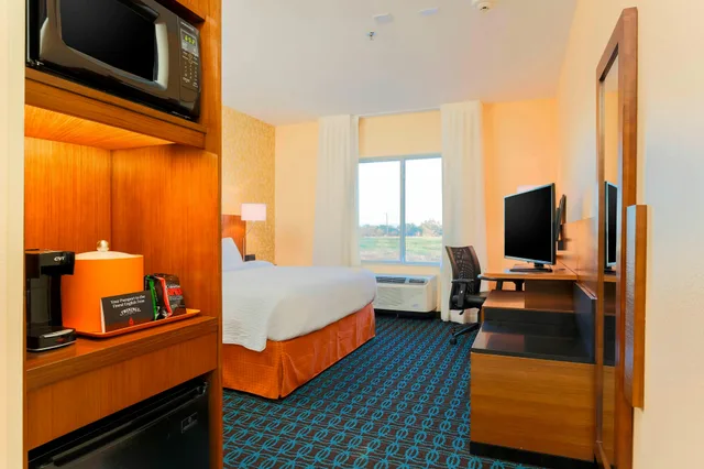 غرفة بسرير كينج، Fairfield Inn Suites Pleasanton 2/4