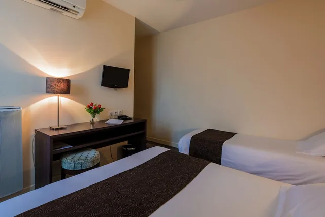 غرفة كومفورت بسرير مزدوج، Hôtel Ronsard 5/6