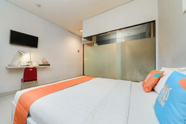 غرفة سوبيريور، RedDoorz Plus near Soekarno Hatta Airport 2 3/4