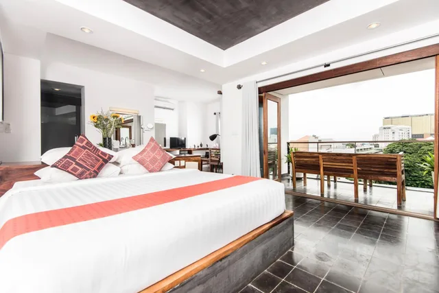 جناح، Patio Hotel & Urban Resort 1/1