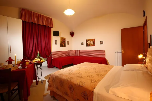 غرفة ثلاثية، Bed Breakfast And Cappuccino 1/1