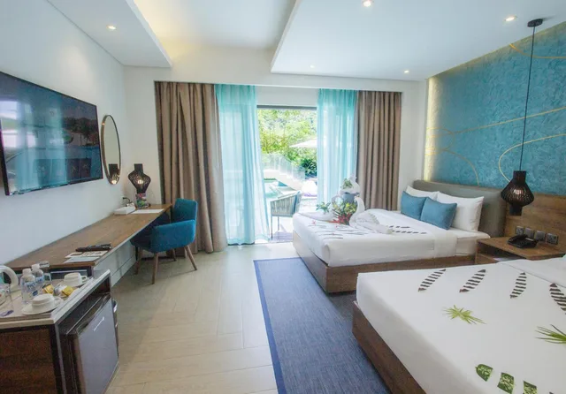 Grand, Premier, Pool Access، Fairways And Bluewater Newcoast Boracay 2/3
