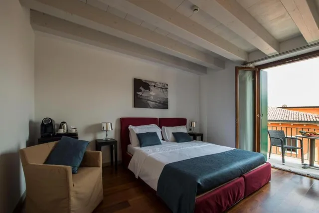 Room, Double Bed, Partial Lake View، Hotel del Porto 2/3
