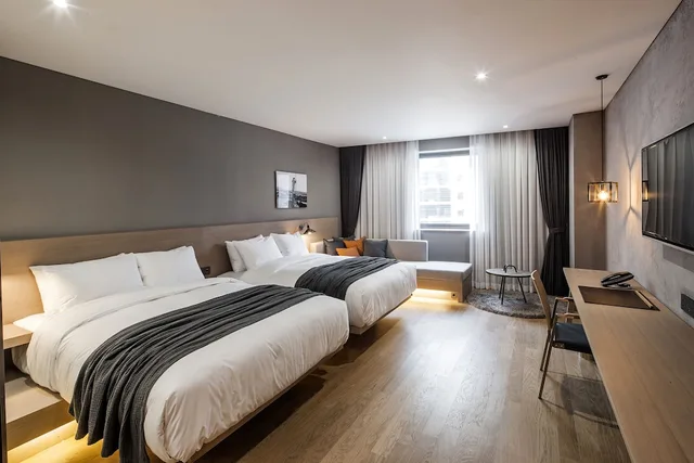 غرفة عائلية بسريرين كوين، HOTEL 28 MYEONGDONG 1/3