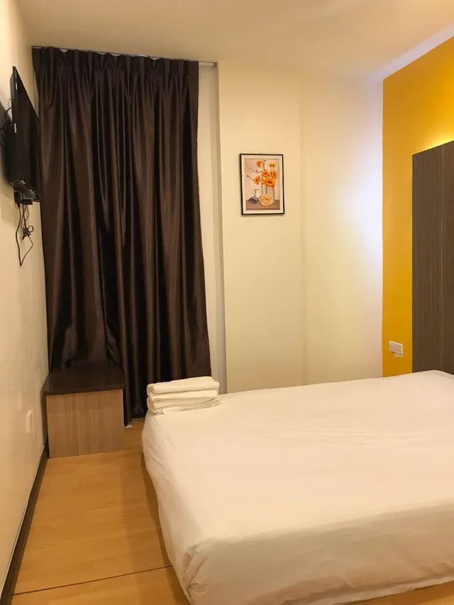 غرفة ديلوكس بسرير كوين، VIVA HOTEL SRI AMAN 1/1