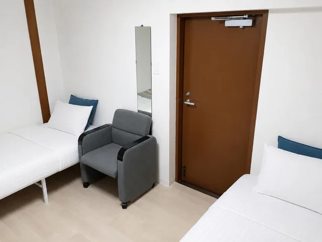 غرفة اقتصادية بسريرين منفصلين، Osaka Guest House Sakura – Hostel 1/3