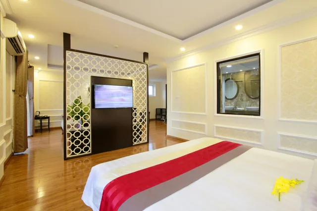 جناح بسرير كينج بشرفة، Hoi An Sincerity Hotel 1/7