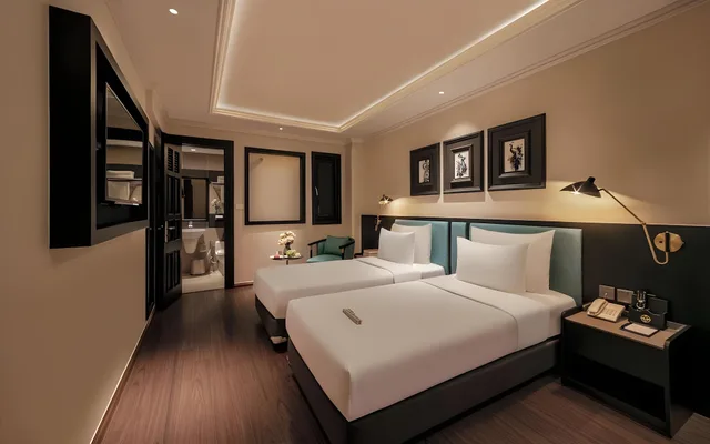 Deluxe, Twin Beds, No View, No Window، Champton Hanoi Hotel 1/1
