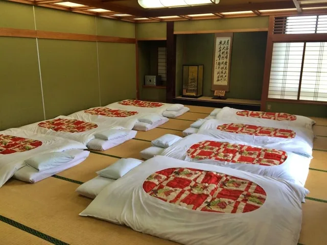 غرفة يابانية، Karasawa Inn 1/2