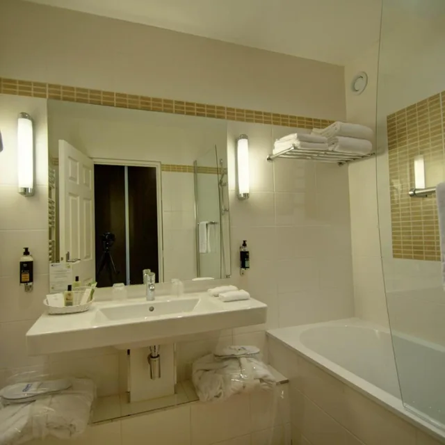 غرفة بسرير مزدوج بشرفة، Hotel du Parc 5/5