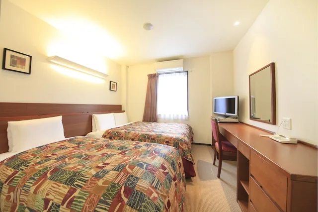 غرفة بسرير كوين وسرير فردي مع سرير إضافي للمدخنين، Vessel Hotel Higashi-Hiroshima 3/3