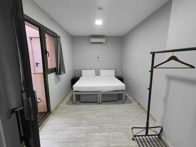 Private, 4 Beds, Double and Bunk Bed، Bcnsporthostels 1/3