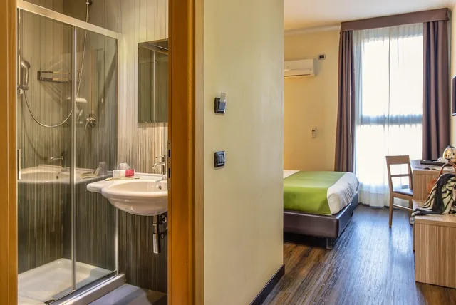 غرفة سوبيريور بسريرين منفصلين، Hotel Roma Sud 6/6