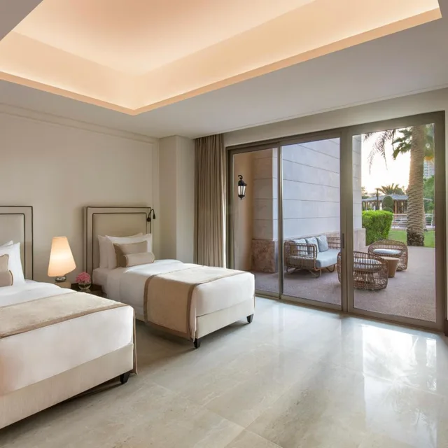 2 Bedrooms, Town House, Suite, Pool Side, Patio، The St. Regis Marsa Arabia Island, The Pearl Qatar 4/10