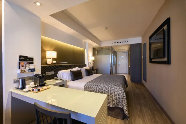 Junior Suite Single Use، Catalonia Square 5/5