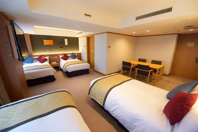 Moderate, Quadruple, 4 Beds, West Wing، Narita Tobu Hotel Airport 1/3