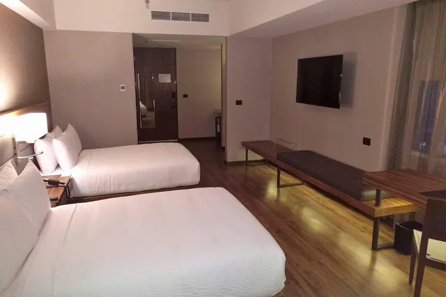 غرفة بسريرين مزدوجين بإطلالة على المدينة، AC by Marriott Mexico Santa Fe 6/10