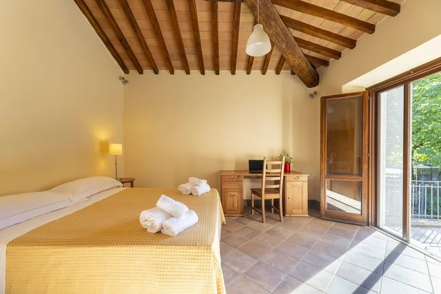 Premium, Suite, Queen Bed, Garden View, Sofa, Terrace, Villa Montarioso 1/4