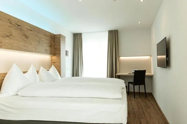 غرفة بسريرين منفصلين، Jet Hotel Zurich Airport 1/1