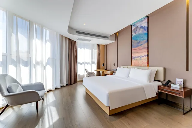 غرفة بريفيليج بسرير كينج، Mercure Huhhot Economic Zone 1/4