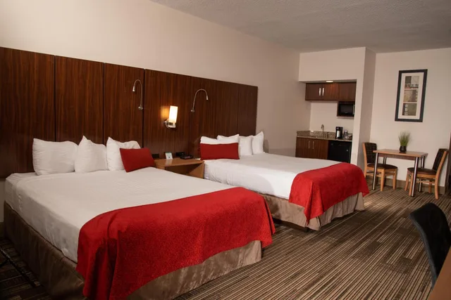 غرفة بسريرين كوين لذوي الإعاقة، Northfield Inn Suites Conference Center 1/2