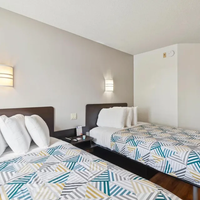 غرفة ديلوكس رباعية، Motel6 Milan, OH - Sandusky 2/7