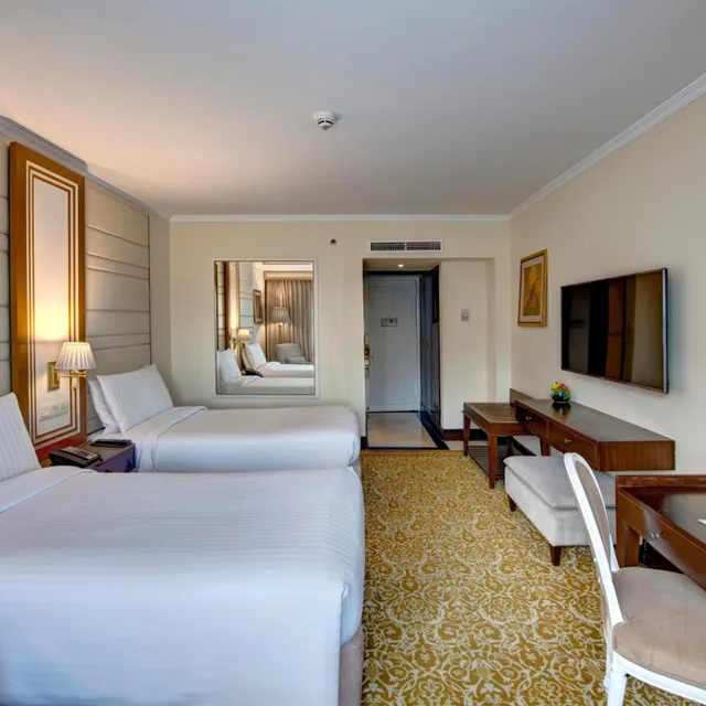 Standard, Twin Beds, Pearl Continental Hotel Lahore 1/5