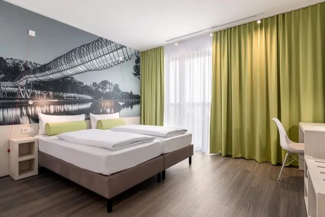 غرفة قياسية بسرير مزدوج، Super 8 By Wyndham Oberhausen 1/1