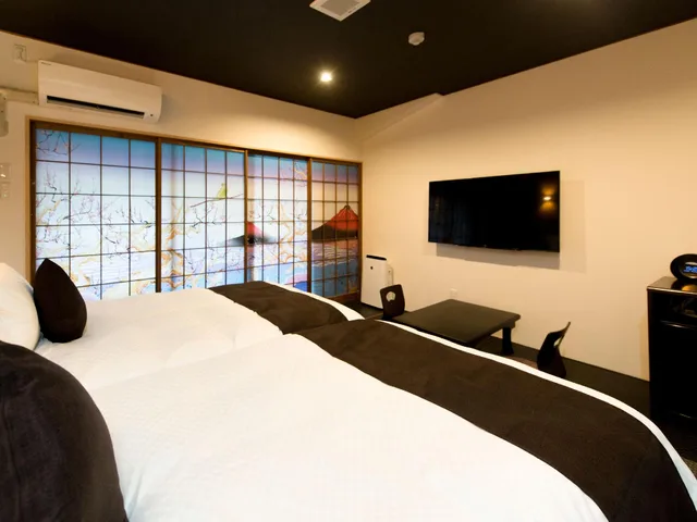 غرفة يابانية قياسية بسرير نصف مزدوج بإطلالة على المدينة، Livemax Resort Hakone Sengokuhara 2/2